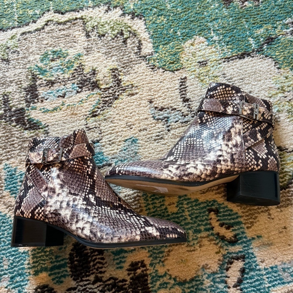 Michael Kors leather Snakeskin Ankle Boots - Picture 3 of 8
